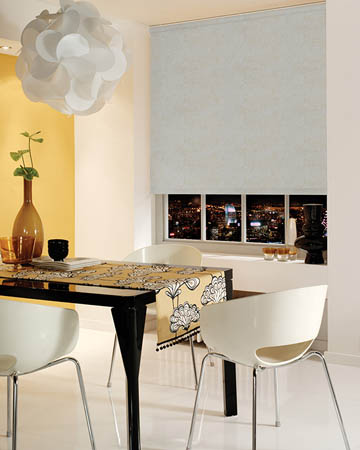 Decora Toro Vanilla Blackout Blinds